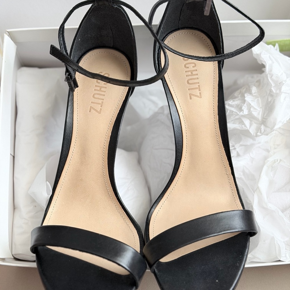 Schutz Black Women's Sandals size 9